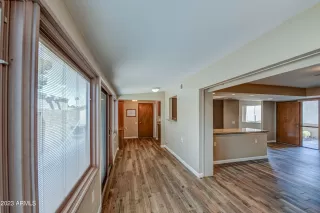 Photo #5: 6527808 Listing