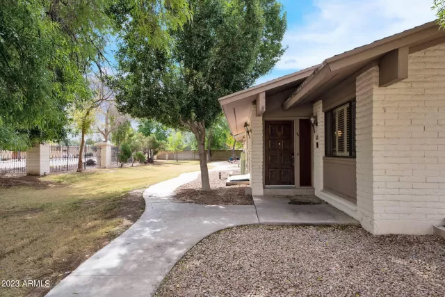 MLS: 6528366 Condo For Sale