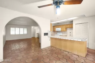 Photo #5: 6528366 Listing 