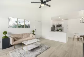 Photo #1: 6528660 Listing 