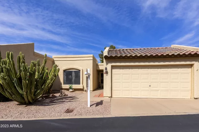 MLS: 6528893 Condo For Sale