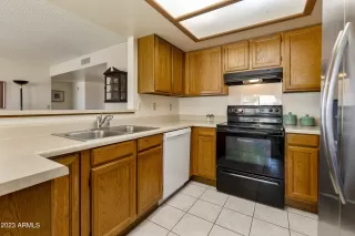 Photo #4: 6528893 Listing