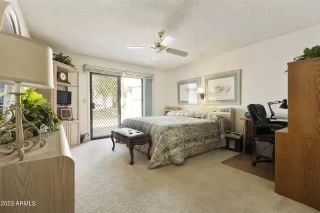 Photo #5: 6528893 Listing