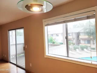 Photo #6: 6529046 Listing