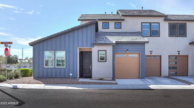 MLS: 6529101 Condo For Sale