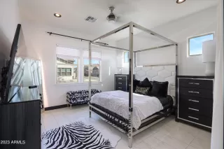 Photo #6: 6529101 Listing