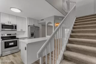 Photo #3: 6529149 Listing