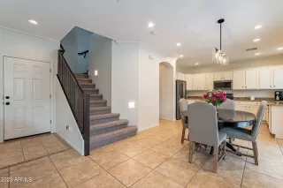 Photo #5: 6529426 Listing 