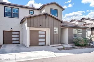 Photo #1: 6529776 Listing