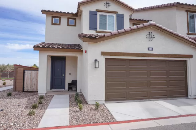 MLS: 6529833 Condo For Sale