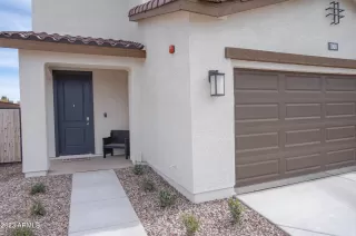 Photo #4: 6529833 Listing