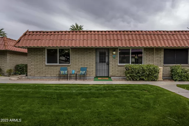 MLS: 6529839 Condo For Sale