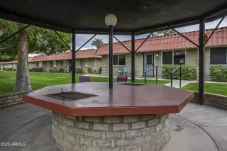 Photo #2: 6529839 Listing