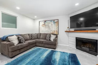 Photo #2: 6530143 Listing