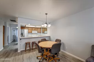 Photo #6: 6530528 Listing 