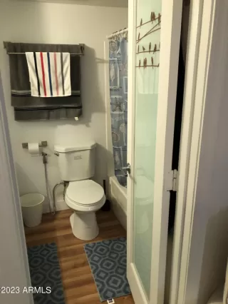 Photo #6: 6530728 Listing 