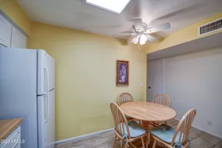 Photo #5: 6530812 Listing