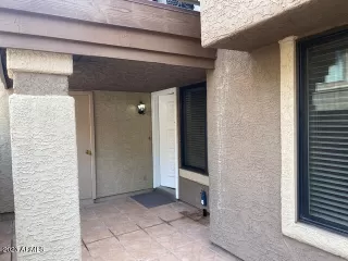 Photo #6: 6530829 Listing