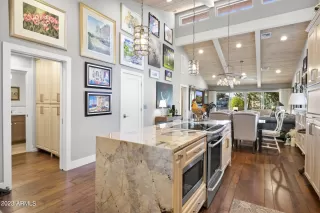 Photo #1: 6530846 Listing