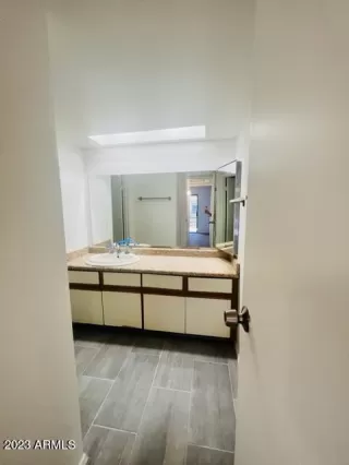 Photo #6: 6530932 Listing 