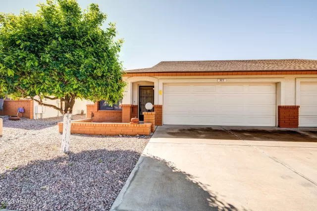 MLS: 6531255 Condo For Sale