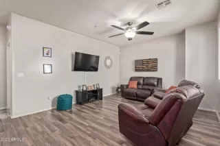 Photo #2: 6531278 Listing