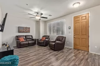 Photo #3: 6531278 Listing