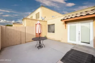 Photo #5: 6531405 Listing