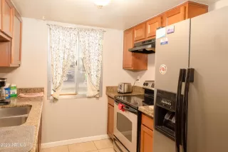 Photo #6: 6531405 Listing