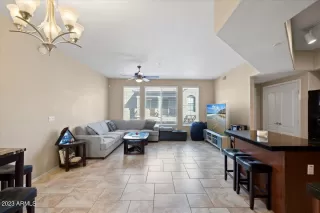 Photo #3: 6531424 Listing