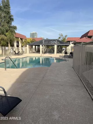 Photo #3: 6531484 Listing