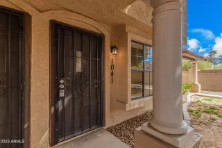 Photo #3: 6531890 Listing