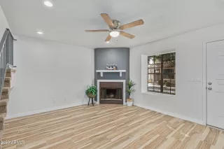 Photo #5: 6531890 Listing