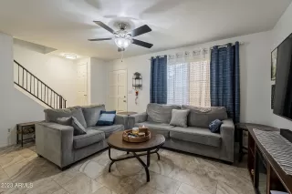 Photo #5: 6531904 Listing