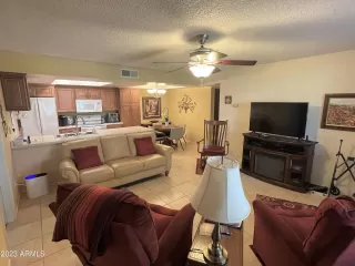 Photo #3: 6532049 Listing