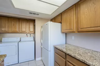 Photo #6: 6532199 Listing