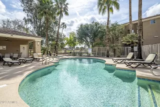 Photo #3: 6532441 Listing 