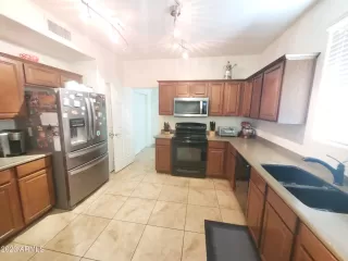 Photo #3: 6532533 Listing