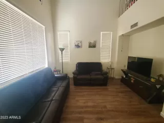 Photo #4: 6532533 Listing