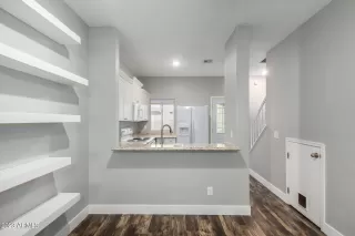 Photo #4: 6532619 Listing