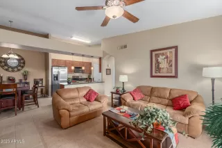 Photo #4: 6532708 Listing