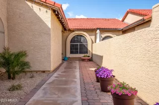 Photo #5: 6532773 Listing 