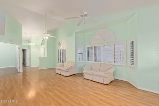 Photo #2: 6532909 Listing