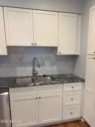 Photo #4: 6533191 Listing