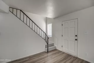 Photo #2: 6533224 Listing