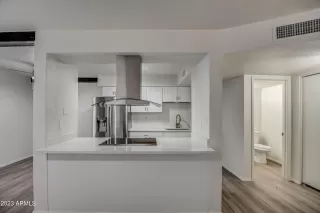 Photo #5: 6533224 Listing