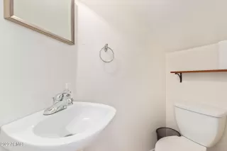 Photo #5: 6533351 Listing