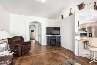 Photo #5: 6533439 Listing 