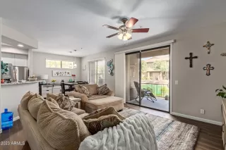 Photo #5: 6533581 Listing