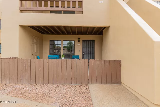 MLS: 6533845 Condo For Sale